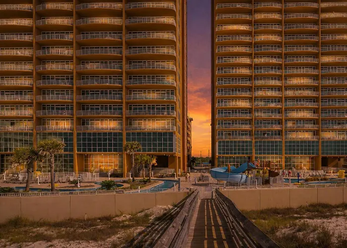 Phoenix Gulf Towers 1005 Apartment